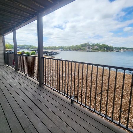 Lakefront Condo With A View Osage Beach Zewnętrze zdjęcie